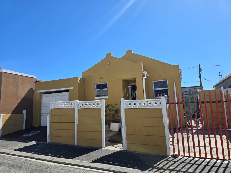 2 Bedroom Property for Sale in Bay View Western Cape